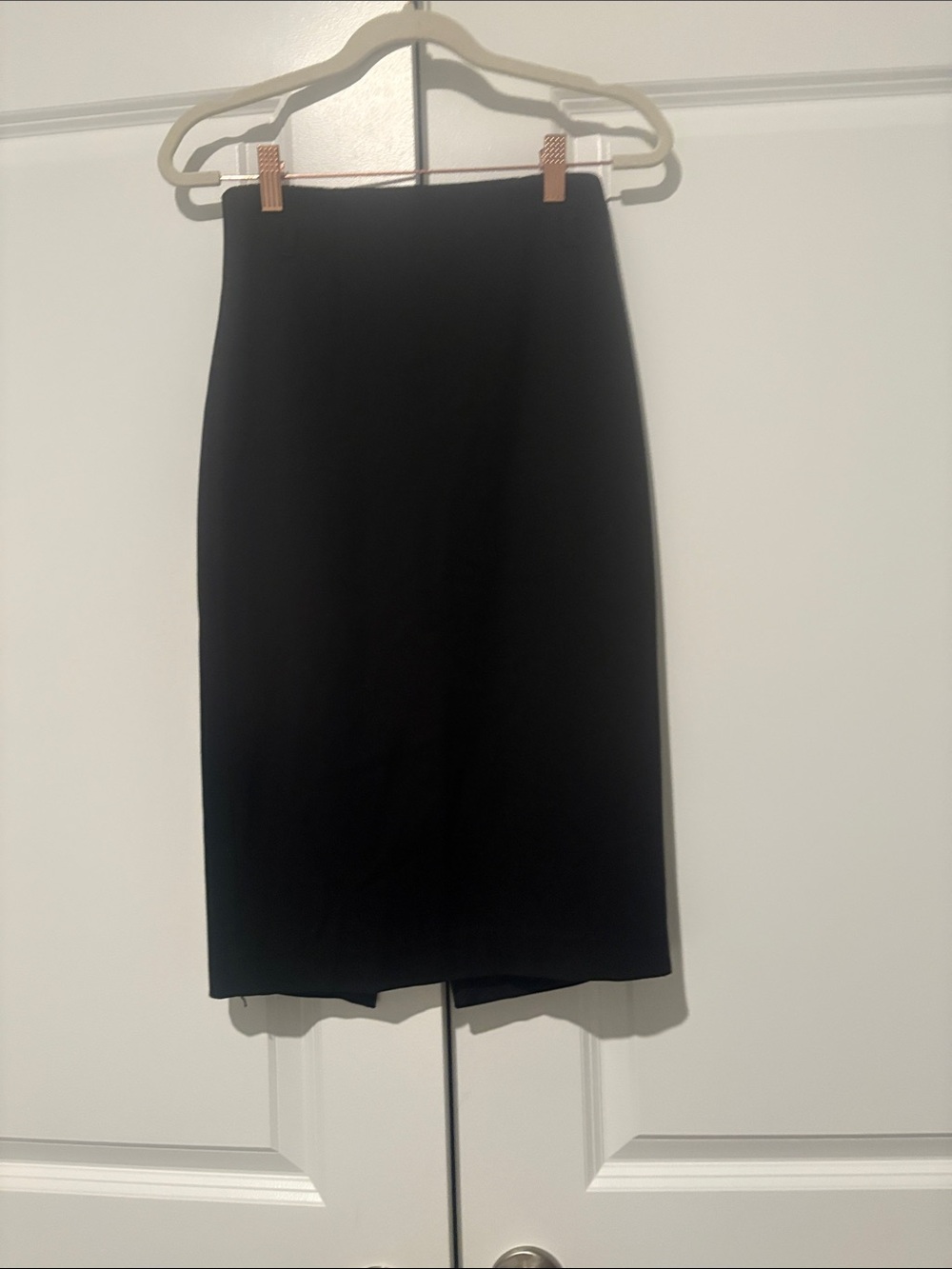 Express Black Pencil Skirt - Sleek Office Staple